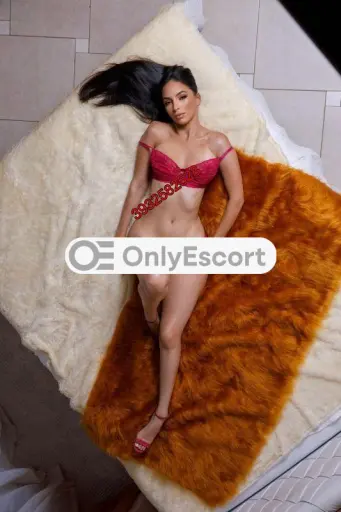 Annuncio 3932582528 Escort