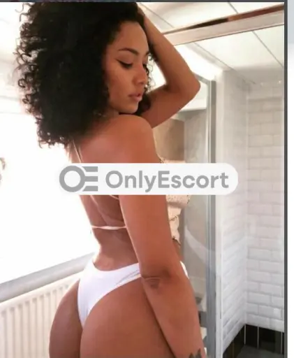 Annuncio 3759614074 Escort